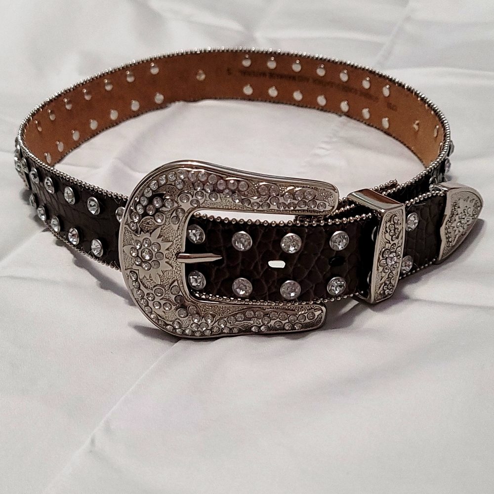 Womens/girls western belt size small